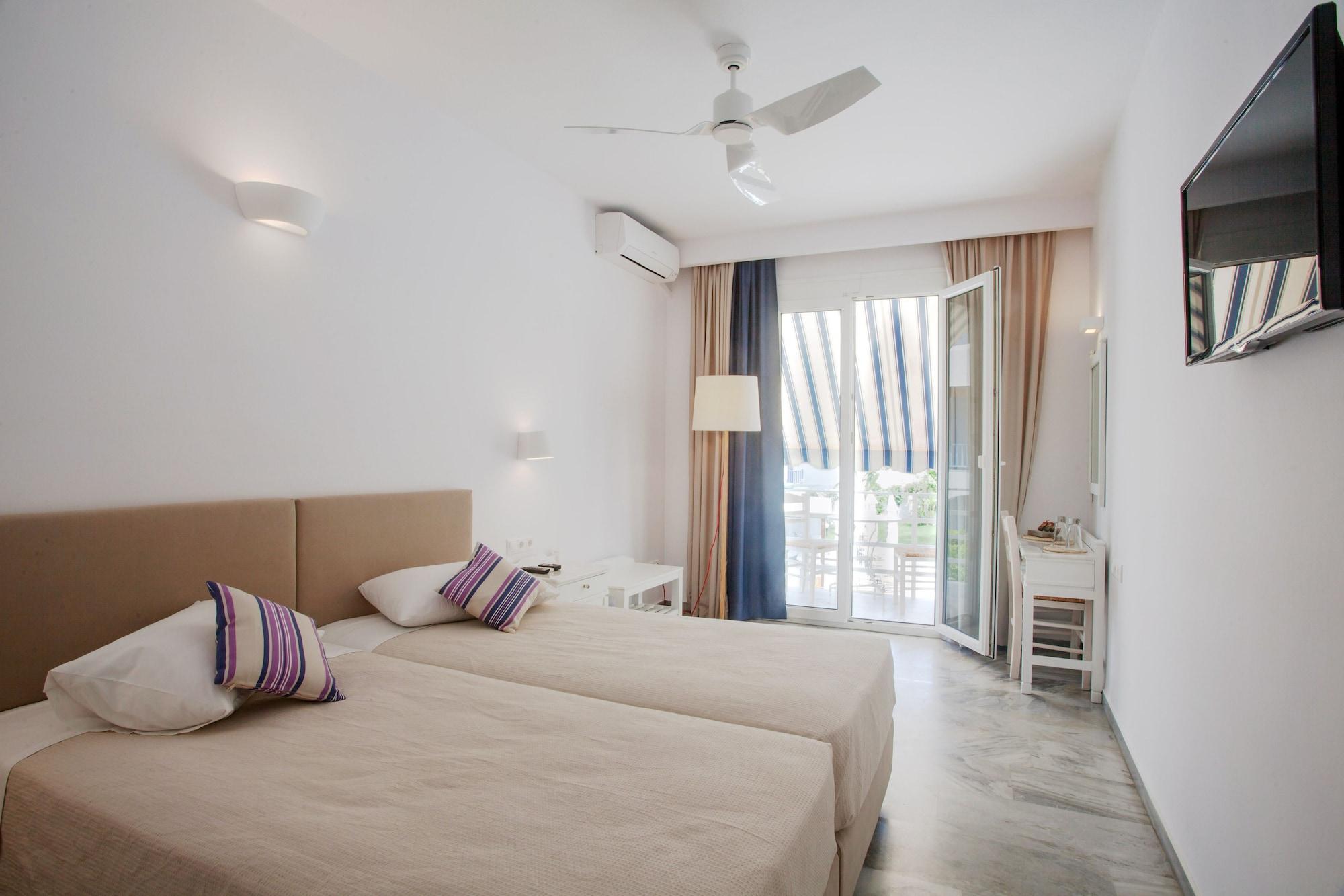 Hotel Paros Ngoại thất bức ảnh